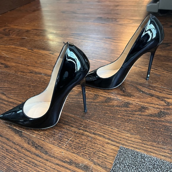 Jimmy Choo Anouk Pointed Toe Pumps - Picture 2 of 6